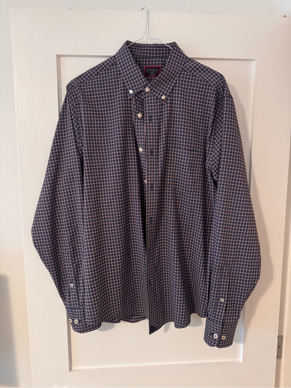 UNTUCKit Men's Navy and White Check Button-Down Shirt